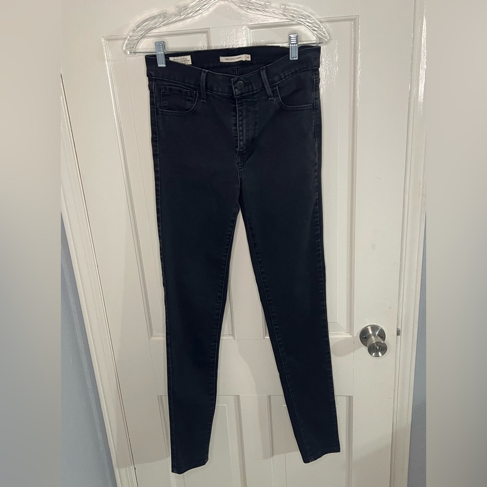 Levi's Black Skinny Jeans